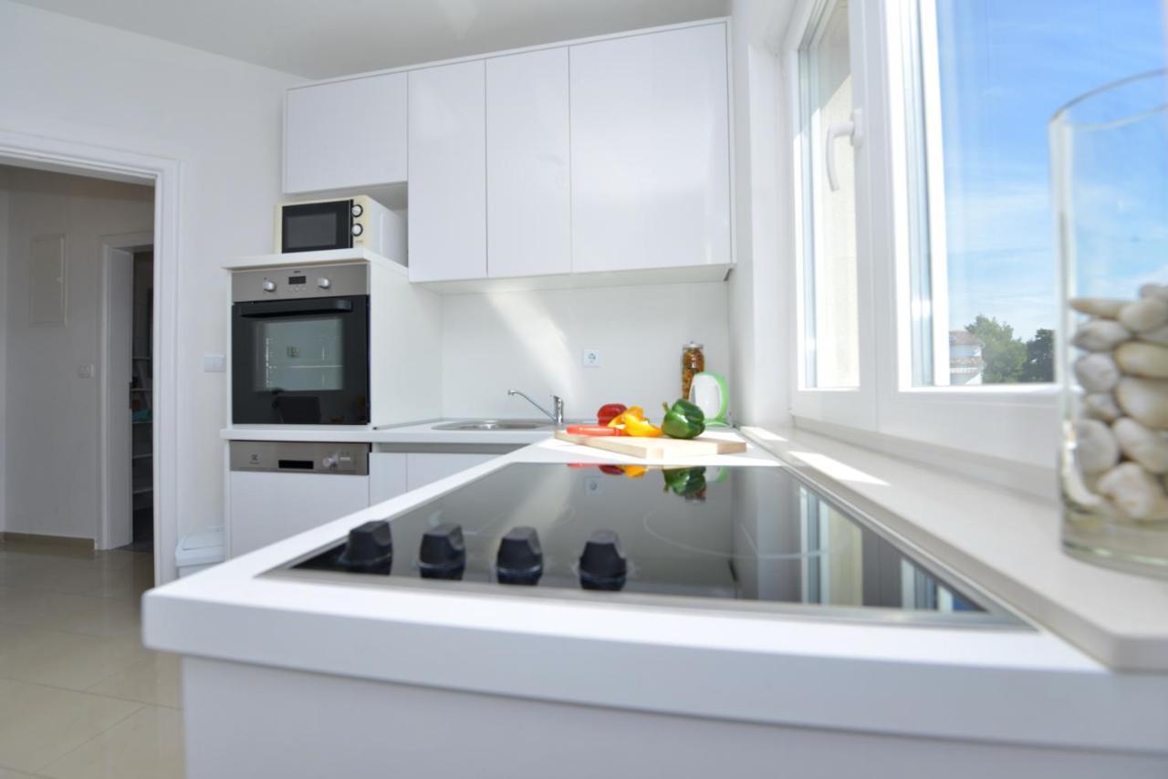 Apartments Verita Пакоштане Екстер'єр фото