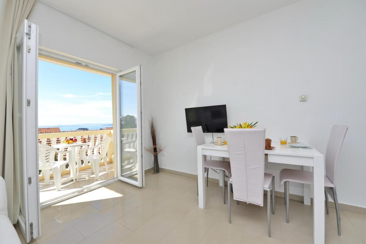 Apartments Verita Пакоштане Екстер'єр фото