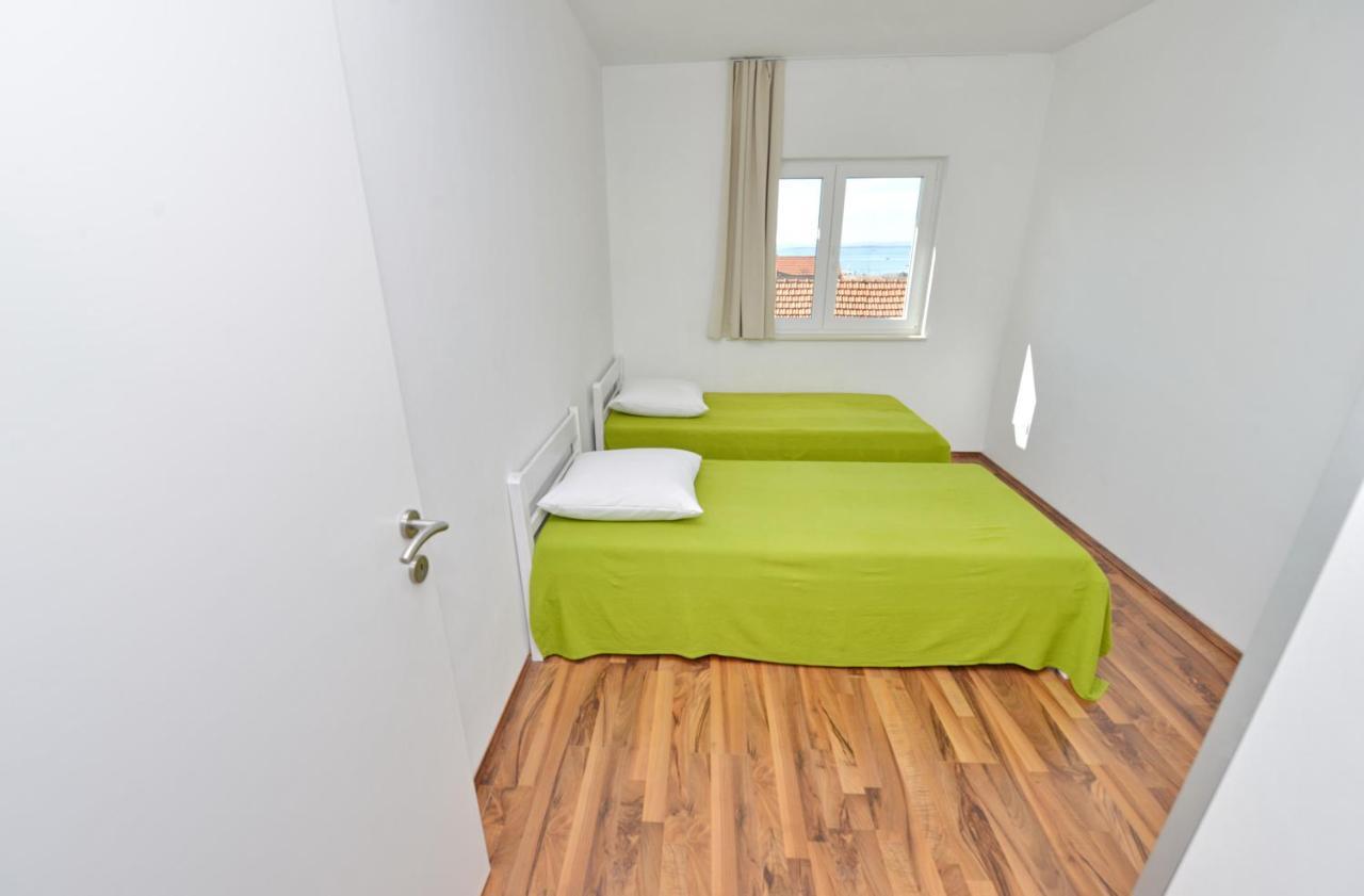 Apartments Verita Пакоштане Екстер'єр фото