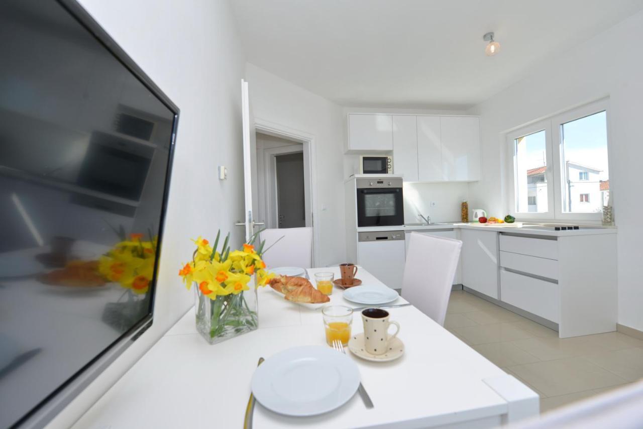 Apartments Verita Пакоштане Екстер'єр фото